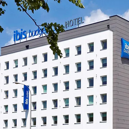 Ibis Budget West Station * Warsaw