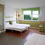 Ibis Budget West Station 호텔 바르샤바