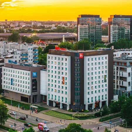 Ibis Budget West Station Hotel