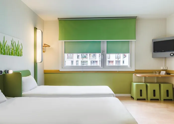 Ibis Budget West Station Hotel Warschau