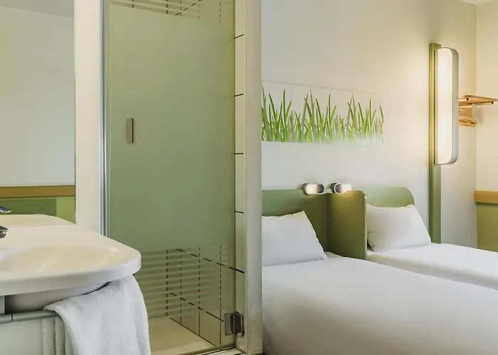 Ibis Budget West Station * Warschau