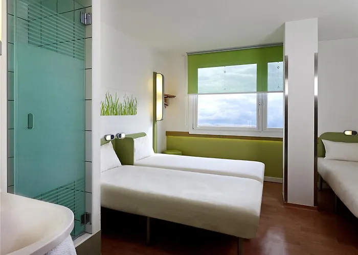 Ibis Budget West Station Hotel Warschau