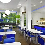 Ibis Budget West Station Hotel Warschau
